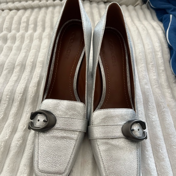 Metallic silver Coach heels - Picture 5 of 6